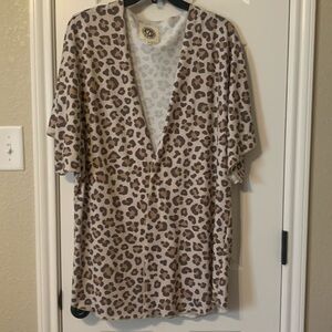 Women’s kimono Leopard print